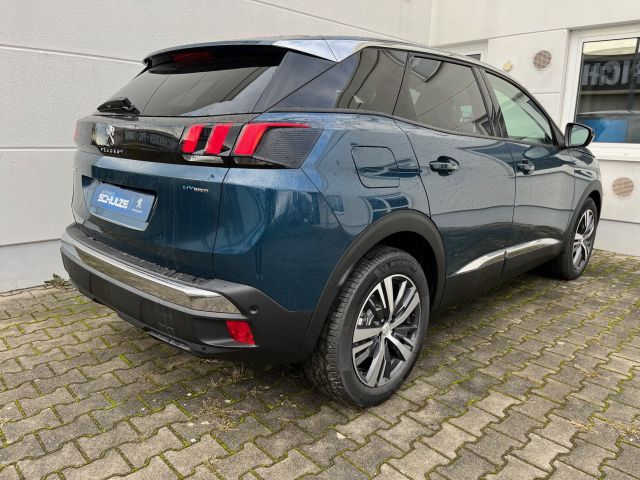 3008 Hybrid 225 e-EAT8 GT