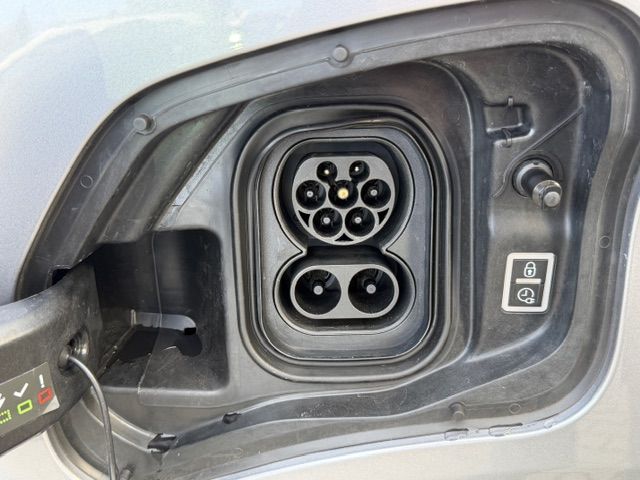 e-Traveller L2 (75kWh) Allure