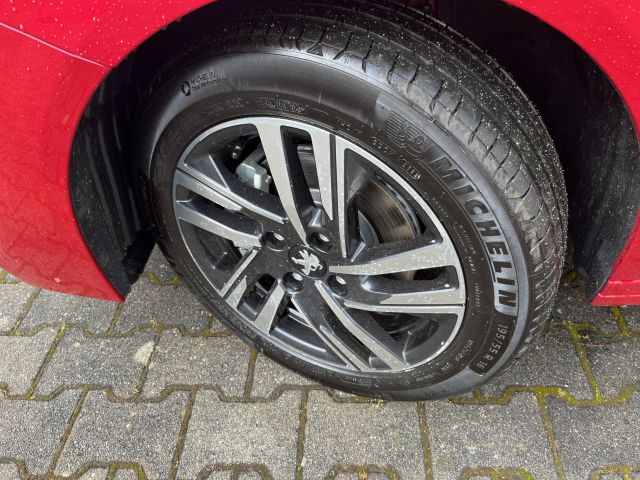 208 PureTech 100 Allure Pack