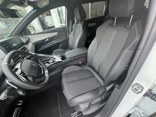 5008 BlueHDi 130 EAT8 GT (M)