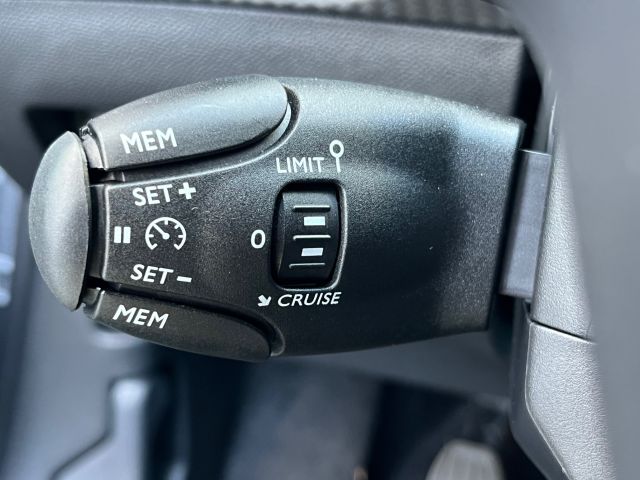 2008 PureTech 100 Active (U)