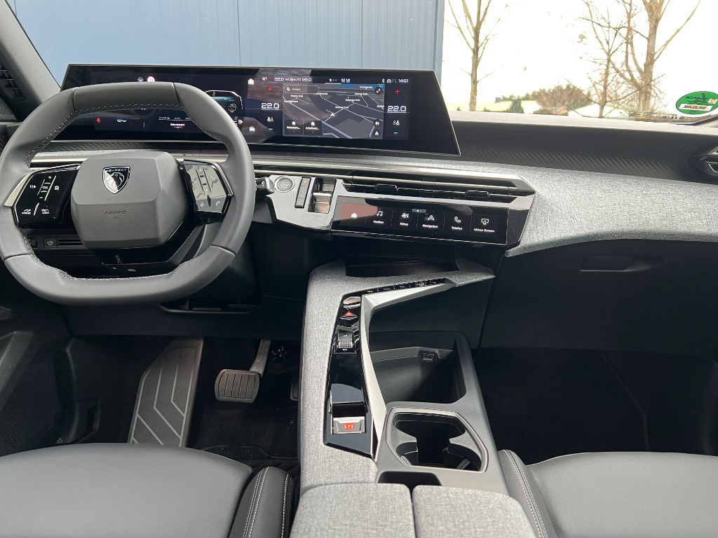 5008 Hybrid 136 e-DSC6 Allure (K)