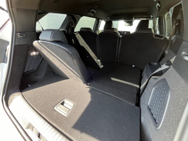 5008 Hybrid 136 e-DSC6 Allure (K)