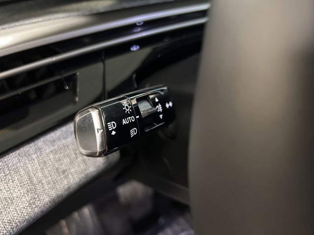 5008 Hybrid 136 e-DSC6 Allure (K)