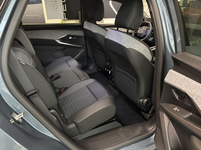 5008 Hybrid 136 e-DSC6 Allure (K)