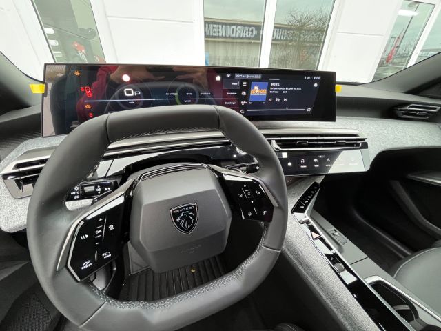 3008 Hybrid 136 e-DSC6 Allure