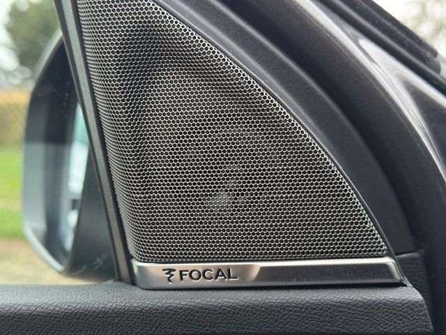 3008 Hybrid4 300 e-EAT8 GT Pack
