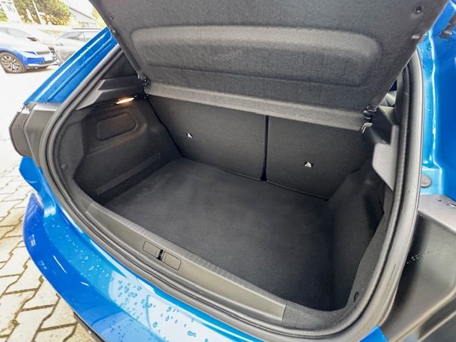 208 Elektromotor 136 GT Line