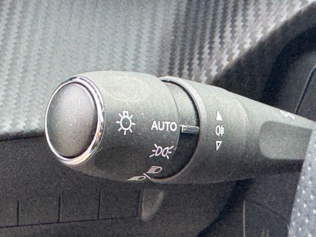 208 Elektromotor 136 GT Line