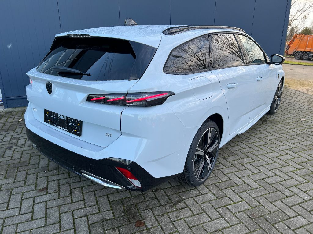 308 SW BlueHDi 130 EAT8 GT