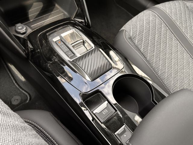 208 Hybrid 100 e-DSC6 Allure (U)