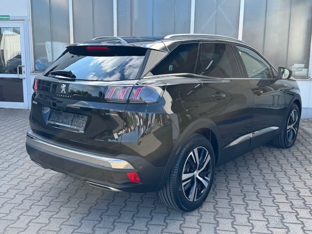 3008 Hybrid 225 e-EAT8 GT
