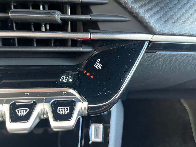 208 Hybrid 136 e-DSC6 GT (U)