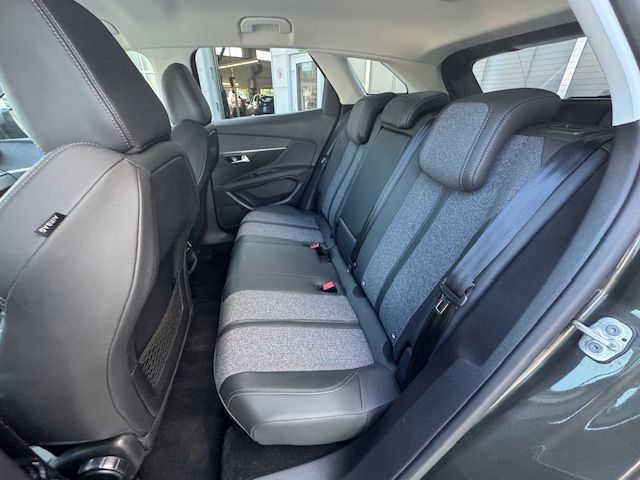 3008 PureTech 130 Stop & Start GPF Allure