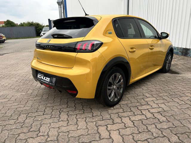 208 Elektromotor 136 Allure Pack
