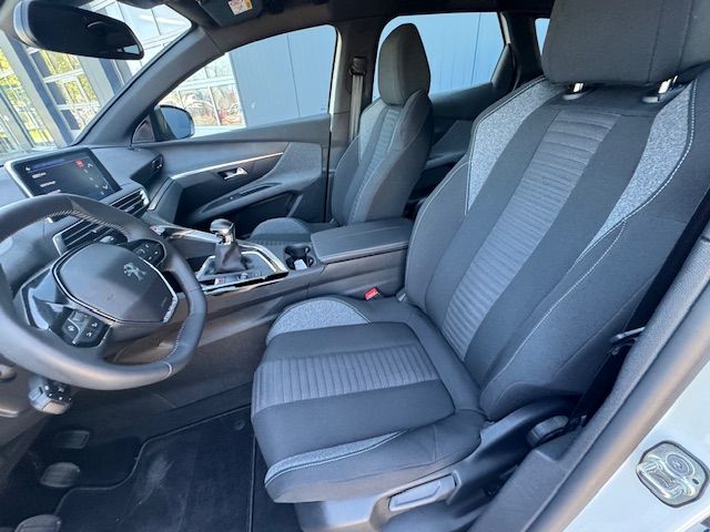 3008 PureTech 130 Stop & Start GPF Active Pack