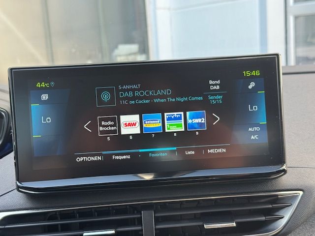 3008 Hybrid 225 e-EAT8 Roadtrip