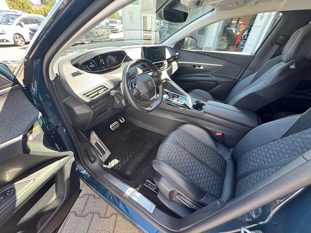 3008 Hybrid 225 e-EAT8 Roadtrip