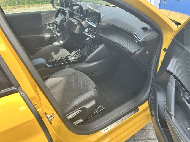 208 Elektromotor 136 GT Pack