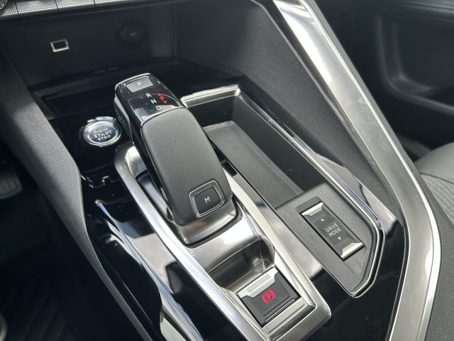 5008 PureTech 130 EAT8 Stop & Start Allure Pack