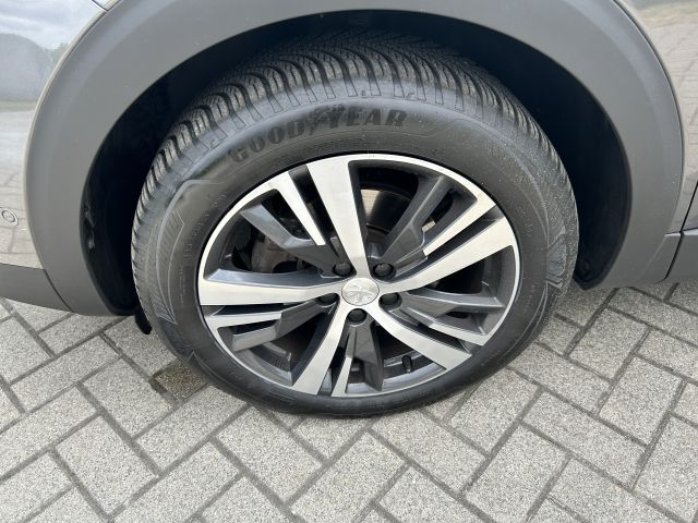 5008 PureTech 130 EAT8 Stop & Start Allure Pack