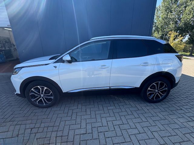 3008 Hybrid 225 e-EAT8 Roadtrip