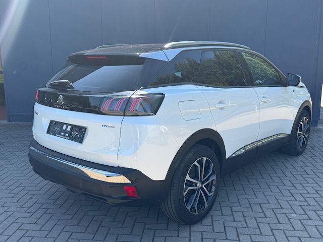 3008 Hybrid 225 e-EAT8 Roadtrip