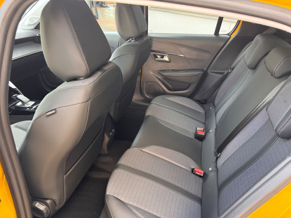 208 Elektromotor 136 Allure Pack