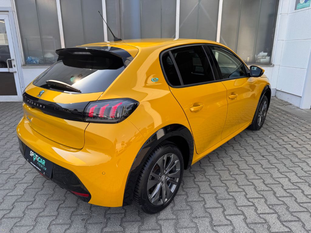 208 Elektromotor 136 Allure Pack