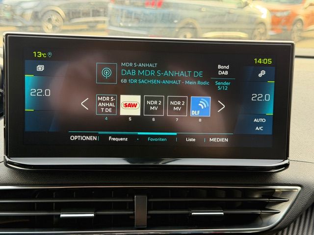 3008 Hybrid 225 e-EAT8 Allure