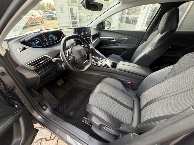 3008 Hybrid 225 e-EAT8 Allure