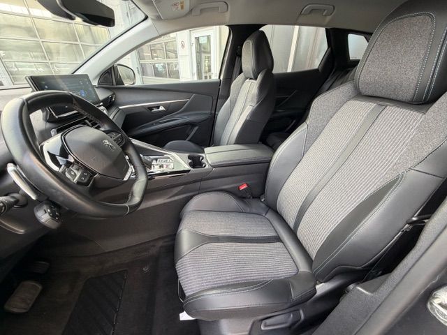 3008 Hybrid 225 e-EAT8 Allure