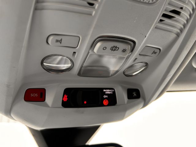 3008 THP 165 EAT6 Stop & Start Allure