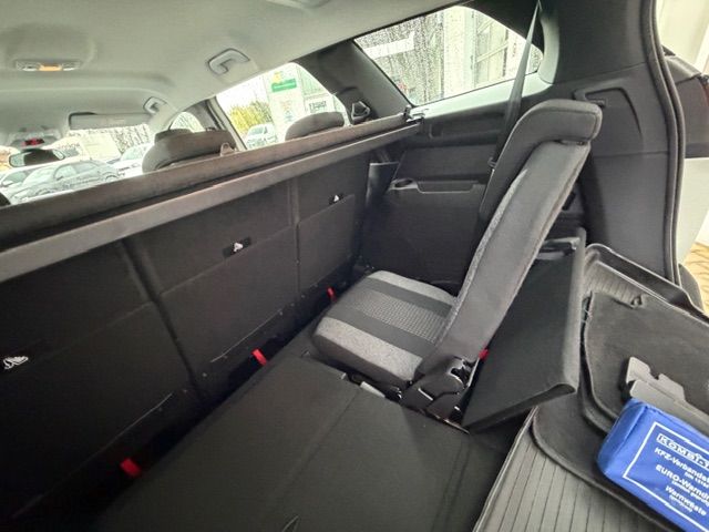 5008 PureTech 130 EAT8 Stop & Start Active Pack