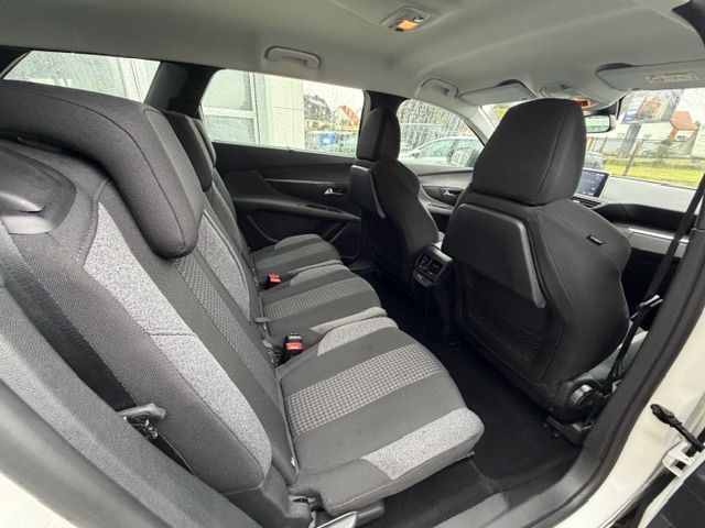 5008 PureTech 130 EAT8 Stop & Start Active Pack