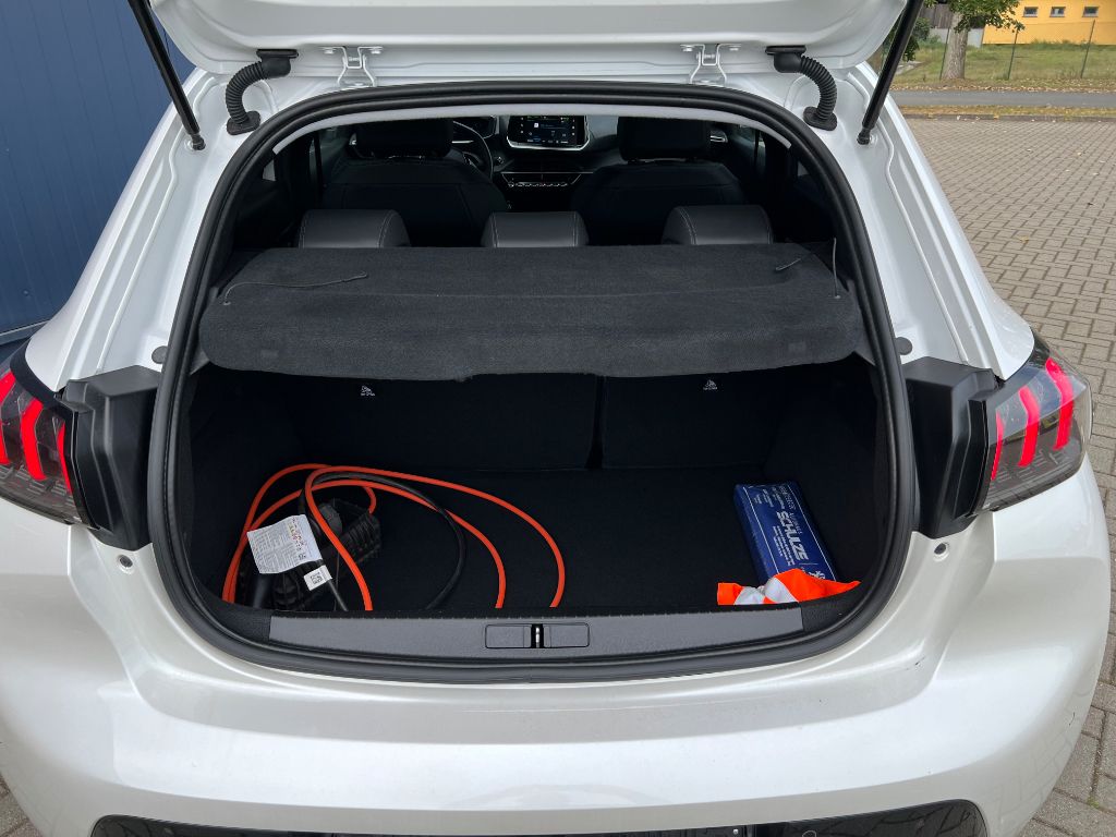208 Elektromotor 136 Allure Pack