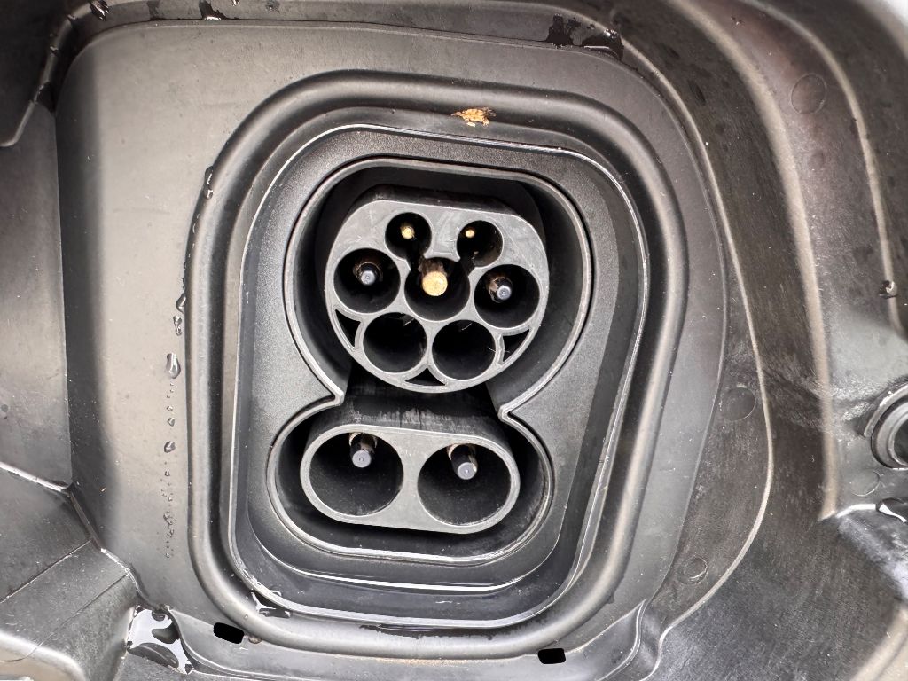 208 Elektromotor 136 Active Pack