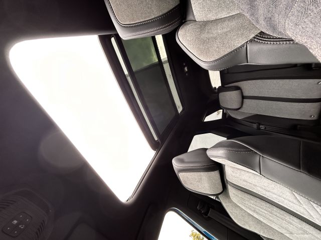 3008 Hybrid4 300 e-EAT8 GT Pack