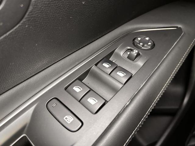 3008 PureTech 130 Stop & Start Allure