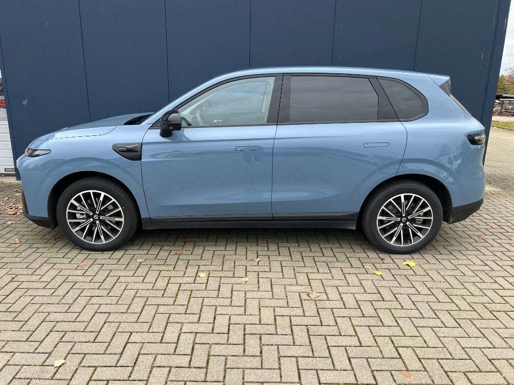 B10 67,1 kWh Design Pro Max