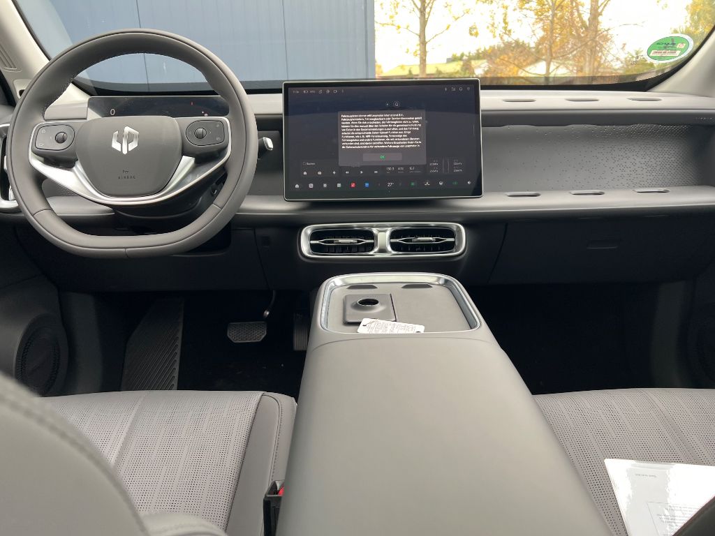 B10 67,1 kWh Design Pro Max