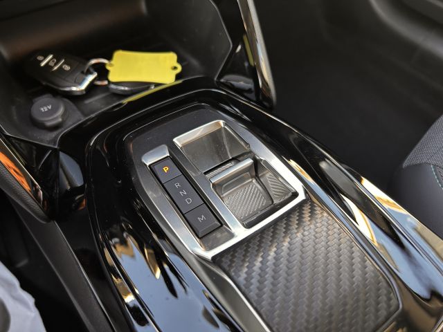 208 PureTech 100 EAT8 Allure Pack