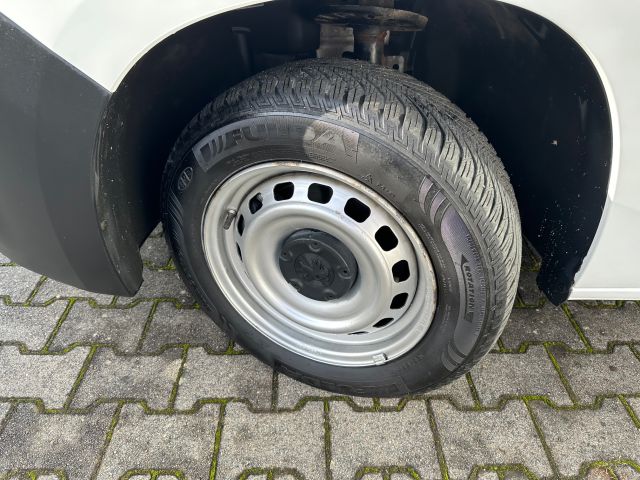 Partner 1.2 Puretech 110 L1 S&S Premium