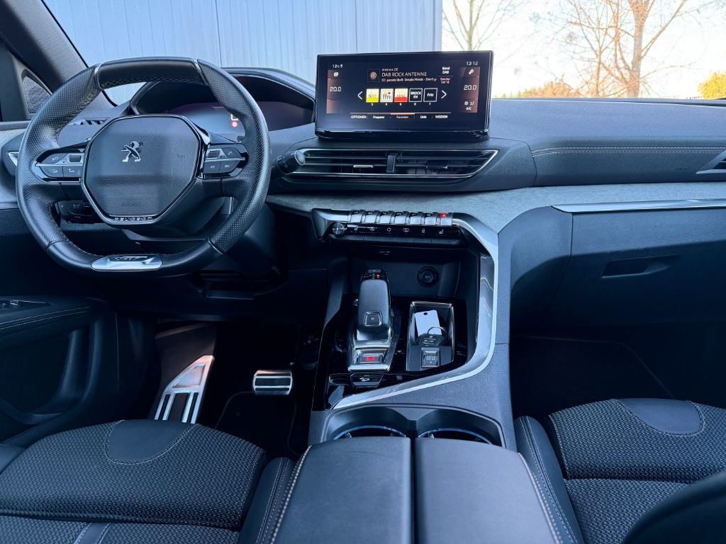 3008 PureTech 130 Stop & Start GPF EAT8 GT