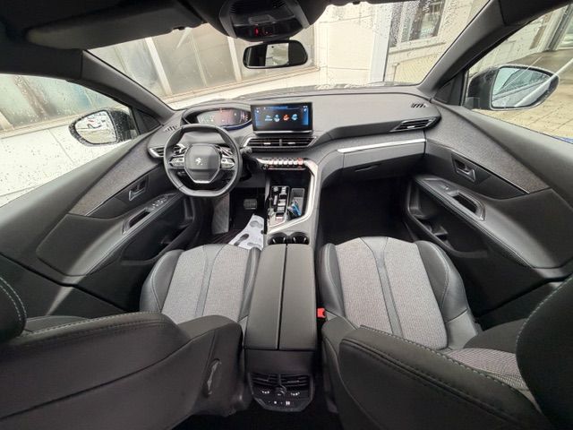 5008 PureTech 130 EAT8 Stop & Start Allure Pack