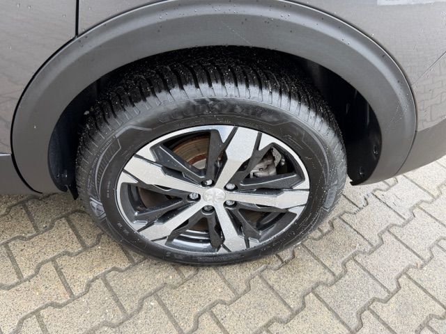 5008 PureTech 130 EAT8 Stop & Start Allure Pack