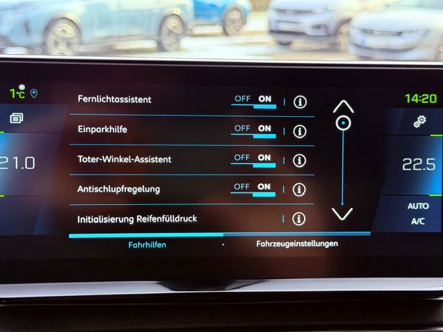 3008 Hybrid 225 e-EAT8 Allure