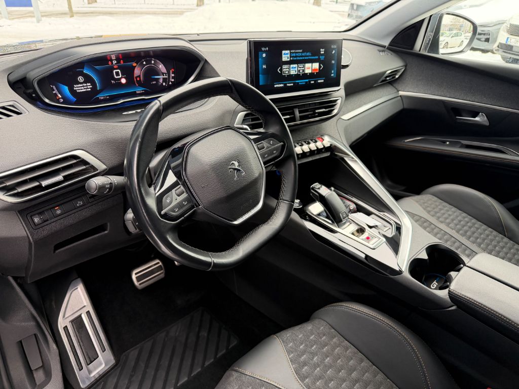 5008 BlueHDi 180 EAT8 Roadtrip