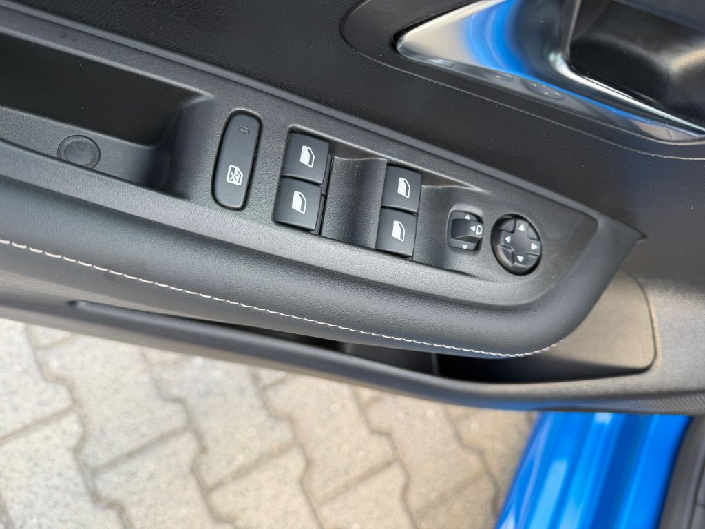 208 PureTech 100 Allure