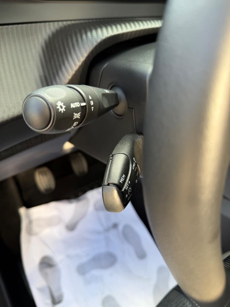 208 PureTech 100 Allure